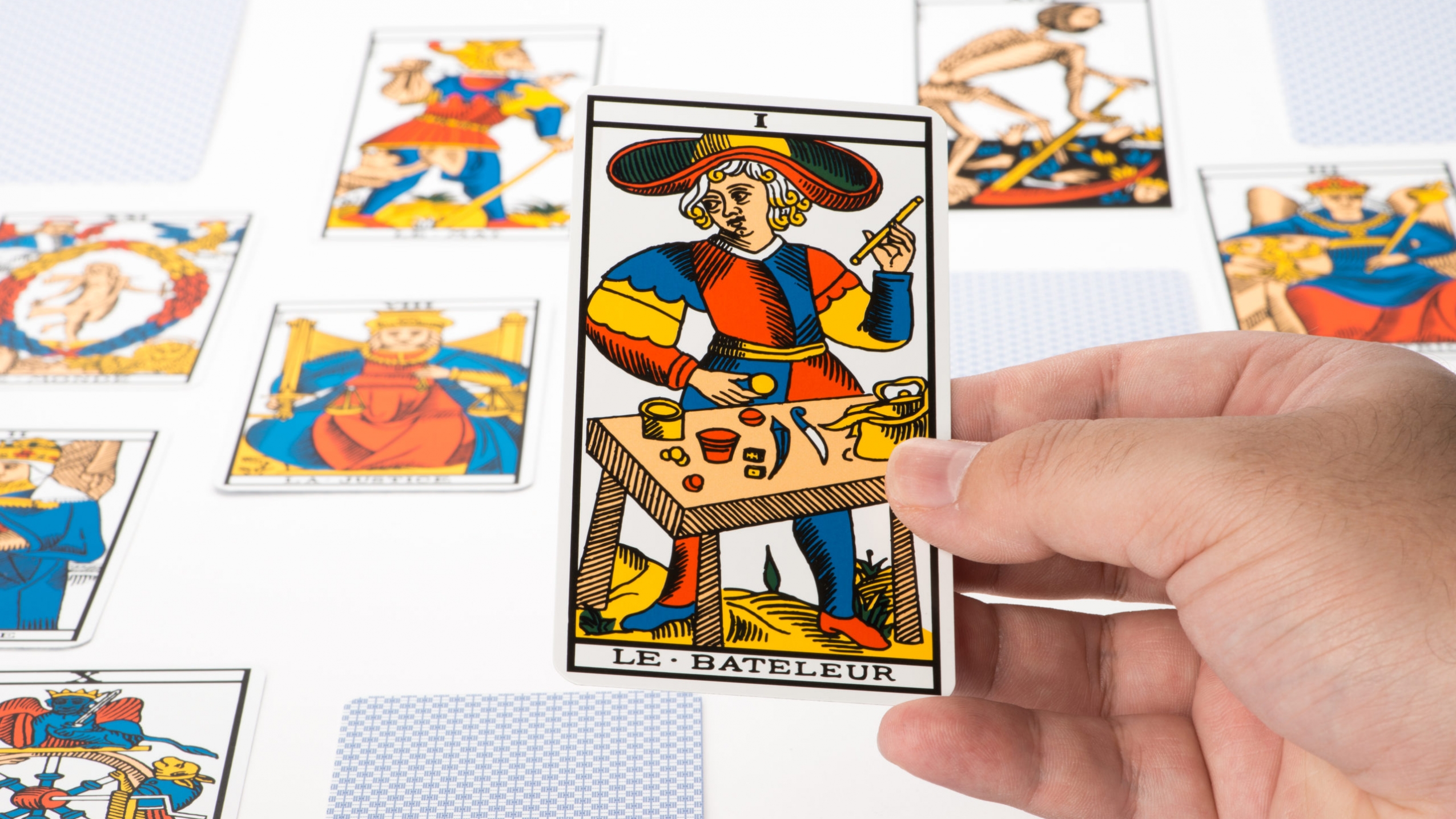 La Tirada del SÍ o No (2) Tarot Estela Valiente La Tirada del SÍ o No (2) Tarot Estela Valiente